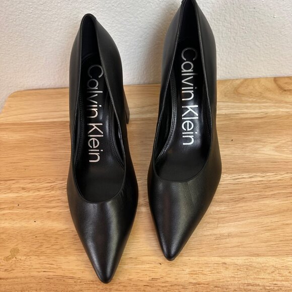 Calvin Klein 8.5M Black Jasmine Stylist Leather Upper Pumps Heels Shoes - Picture 2 of 12